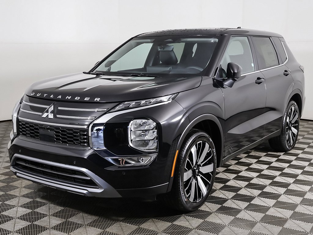 New 2025 Mitsubishi Outlander SE image 11