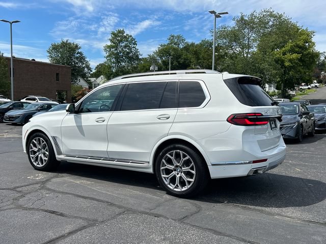 Used 2024 BMW X7 xDrive40i AWD/4WD image 4