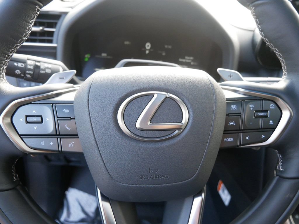 New 2026 Lexus LX 600 4WD w/ Appearance Package image 19