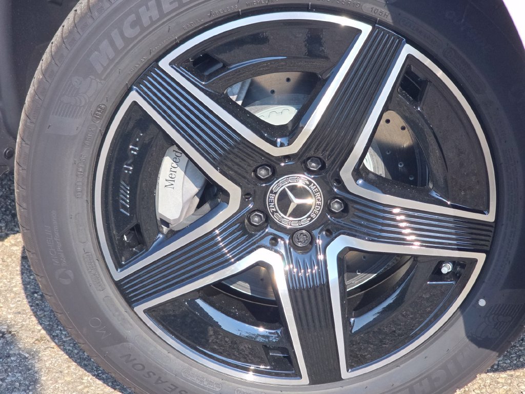 New 2027 Mercedes-Benz GLC 300 4MATIC image 11