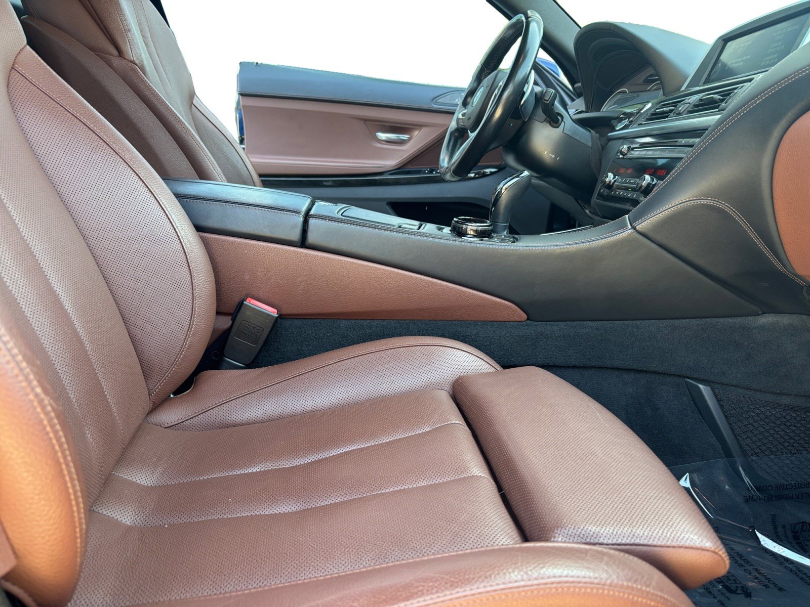 Used 2015 BMW 640i Convertible image 15