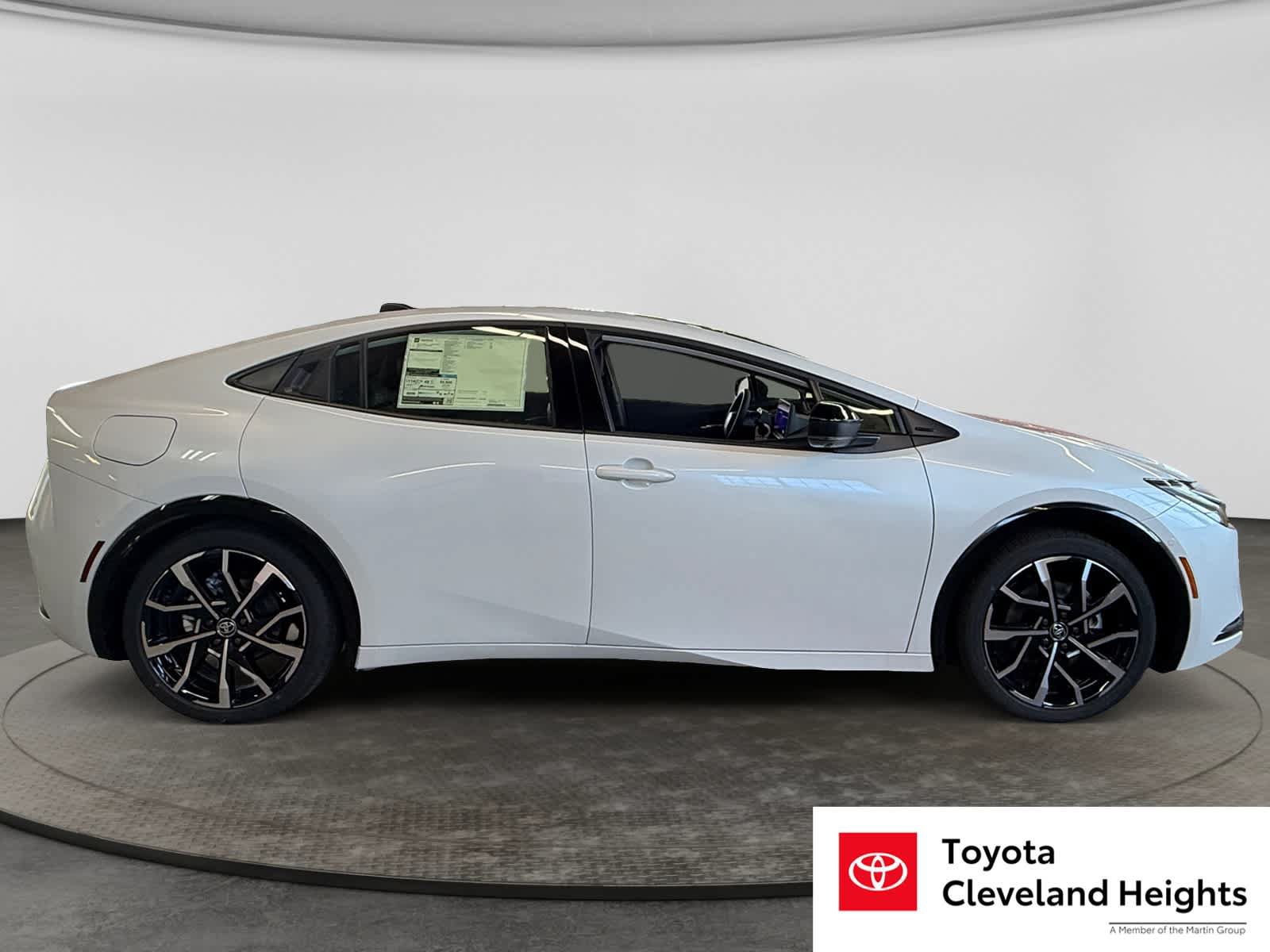 New 2026 Toyota Prius Plug-In Hybrid w/ Limited Premium Package FWD image 4