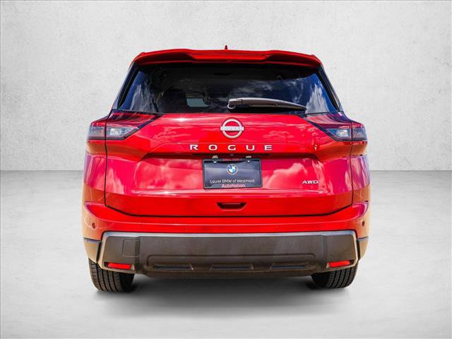 Used 2025 Nissan Rogue SV AWD/4WD image 6