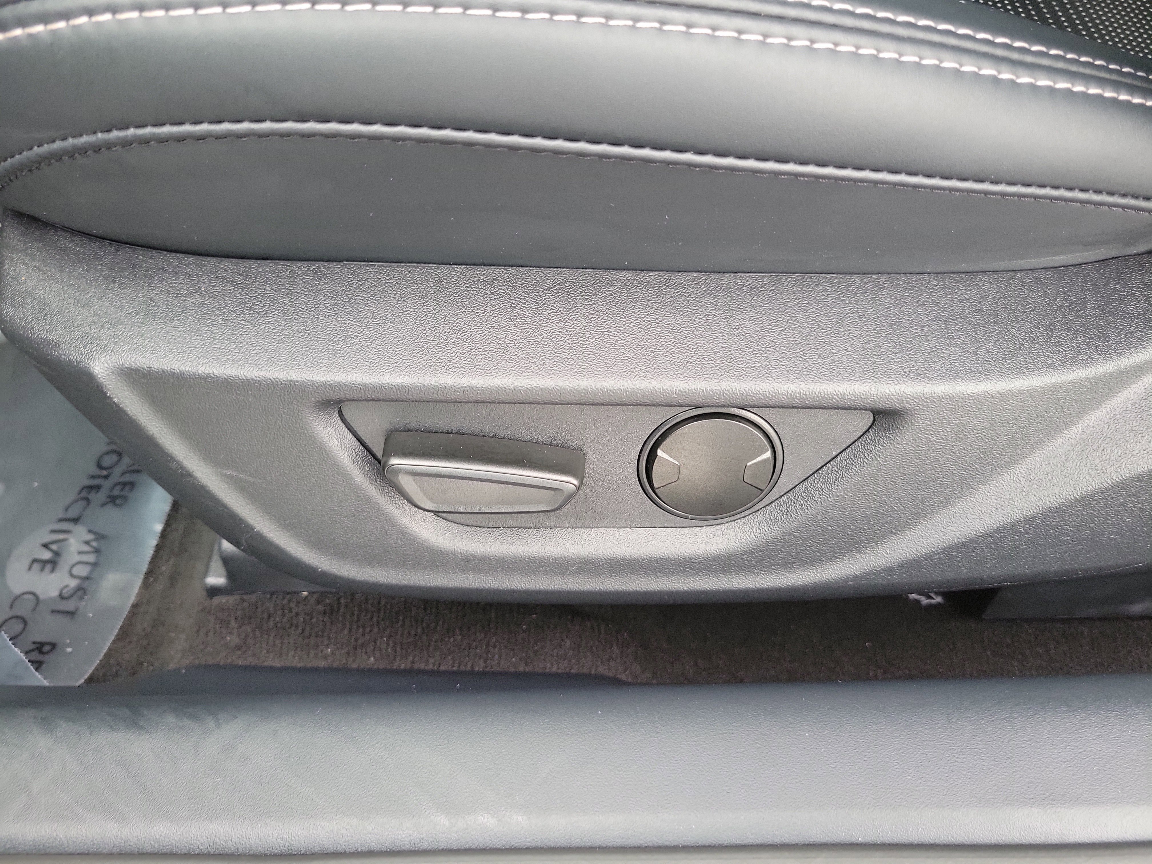 Used 2024 Ford Mustang Premium RWD image 12
