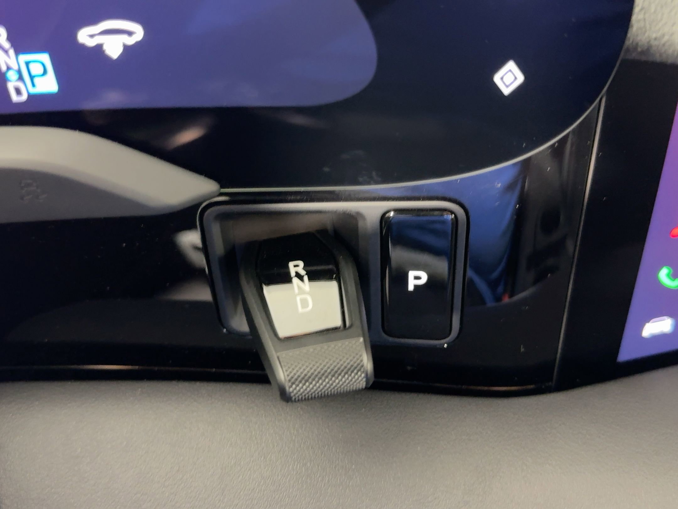 Used 2025 Porsche Taycan Turbo GT image 18