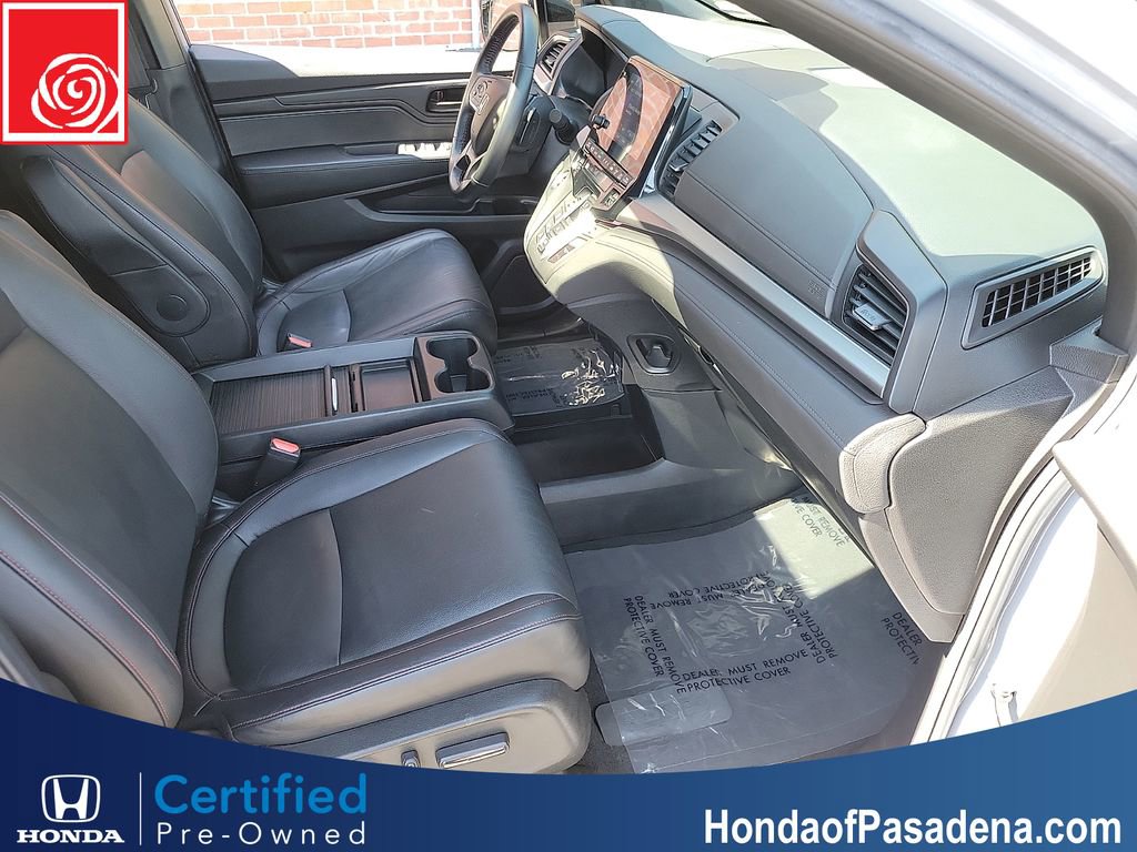 Certified 2024 Honda Odyssey Sport image 24
