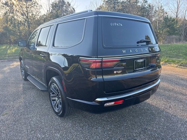 Used 2024 Jeep Wagoneer Series II w/ Flexible Seating Group image 4