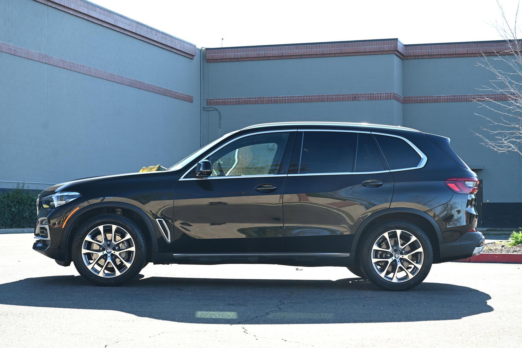 Used 2019 BMW X5 xDrive40i w/ Convenience Package image 4