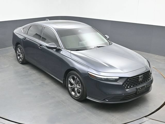 Used 2023 Honda Accord EX image 32