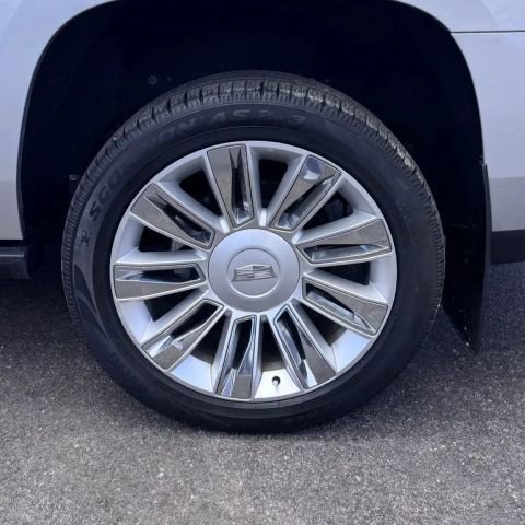 Used 2017 Cadillac Escalade ESV Platinum AWD/4WD image 8