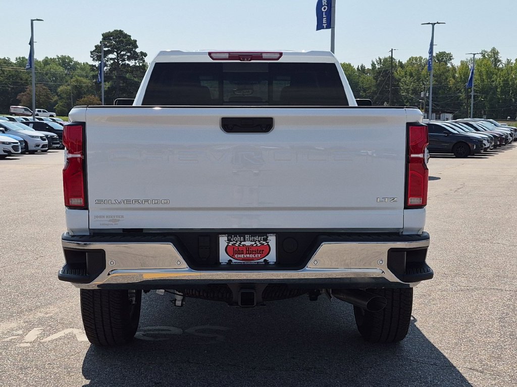 New 2026 Chevrolet Silverado 2500 LTZ w/ LTZ Plus Package AWD/4WD image 5