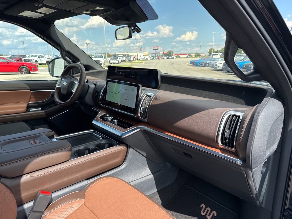 New 2025 Ford Expedition King Ranch image 22