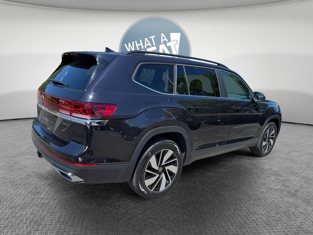 Used 2026 Volkswagen Atlas SE AWD/4WD image 3