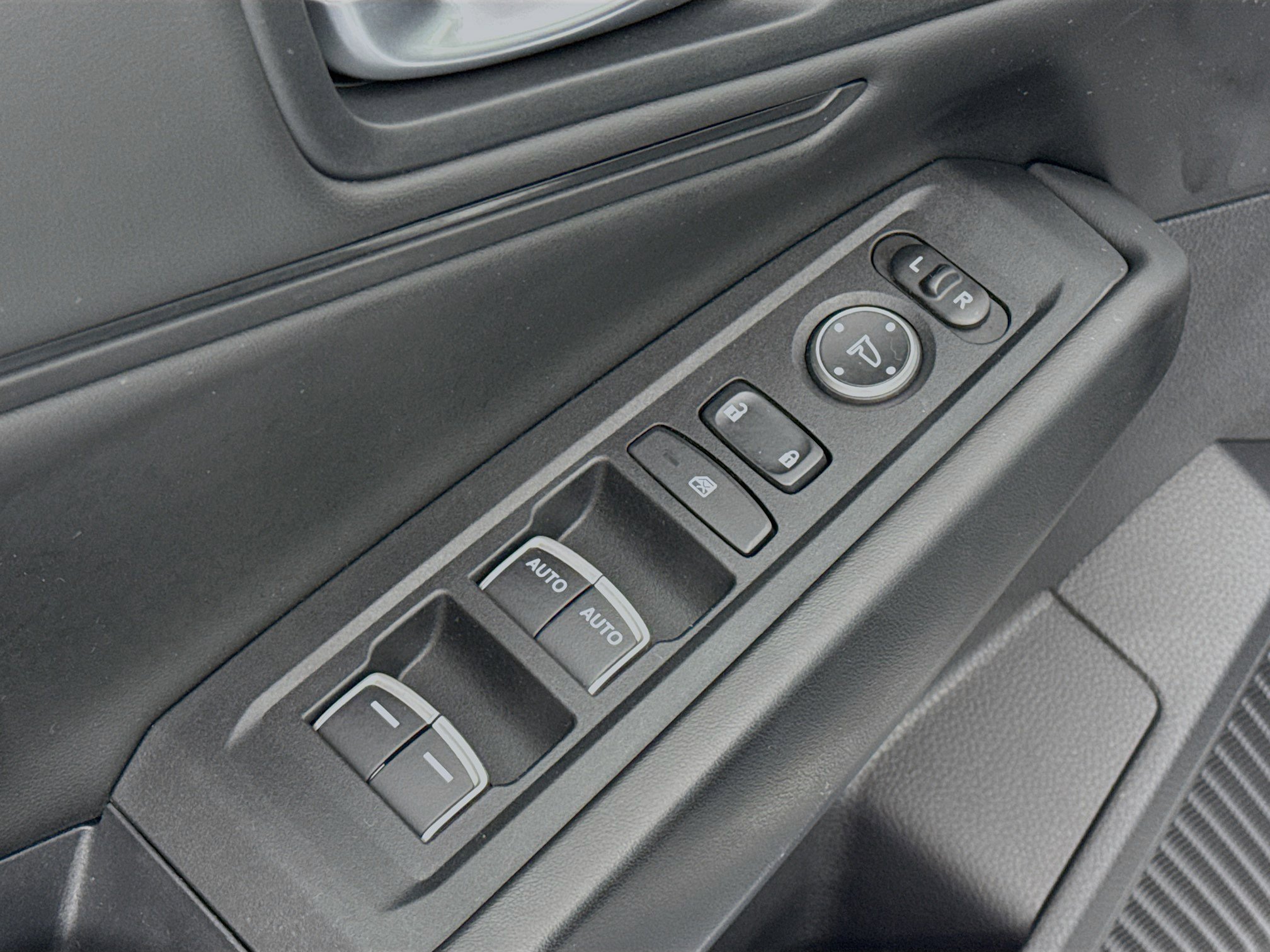 Certified 2023 Honda Accord EX image 17