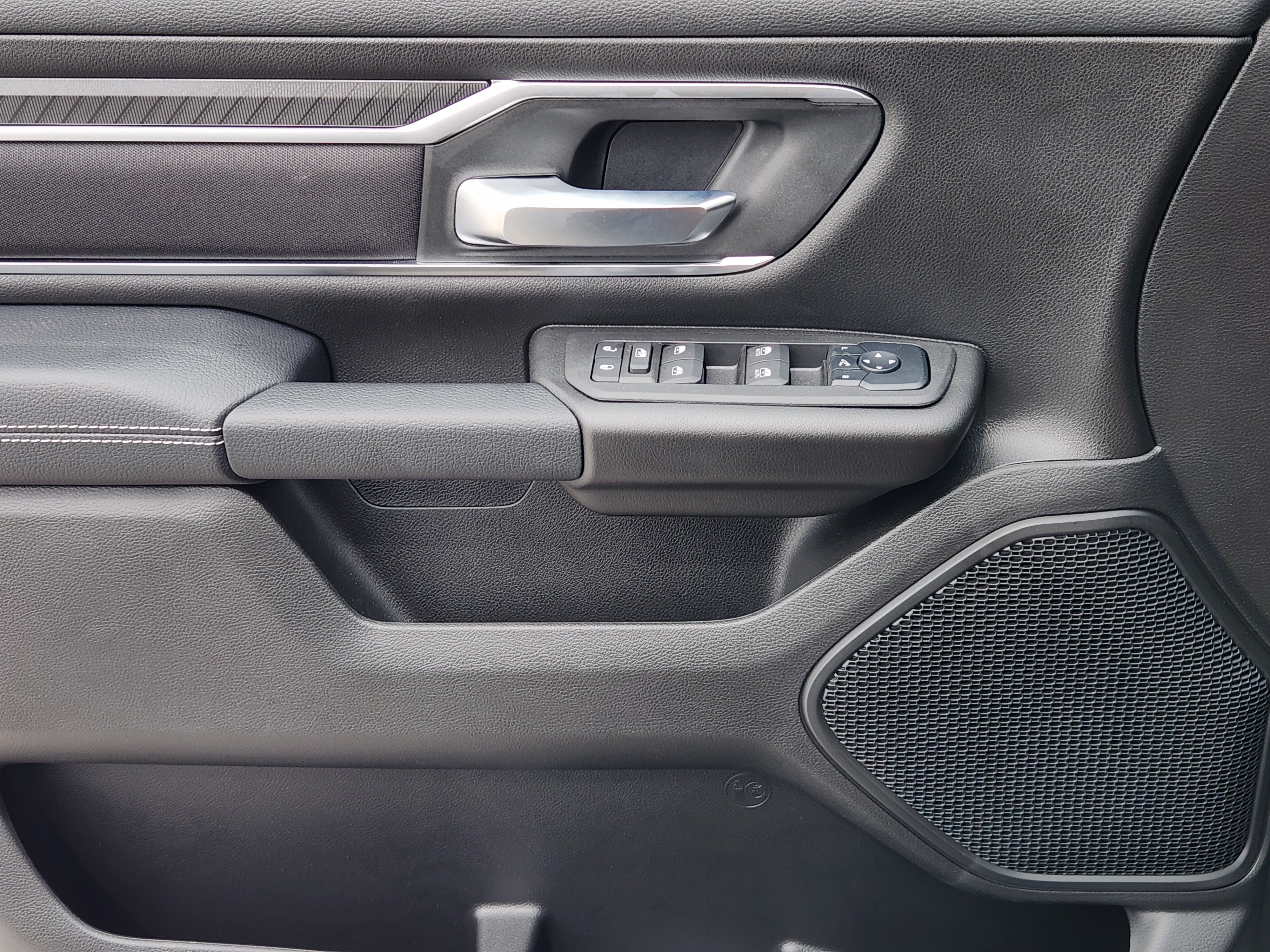 New 2027 RAM 1500 Big Horn w/ Night Edition AWD/4WD image 19