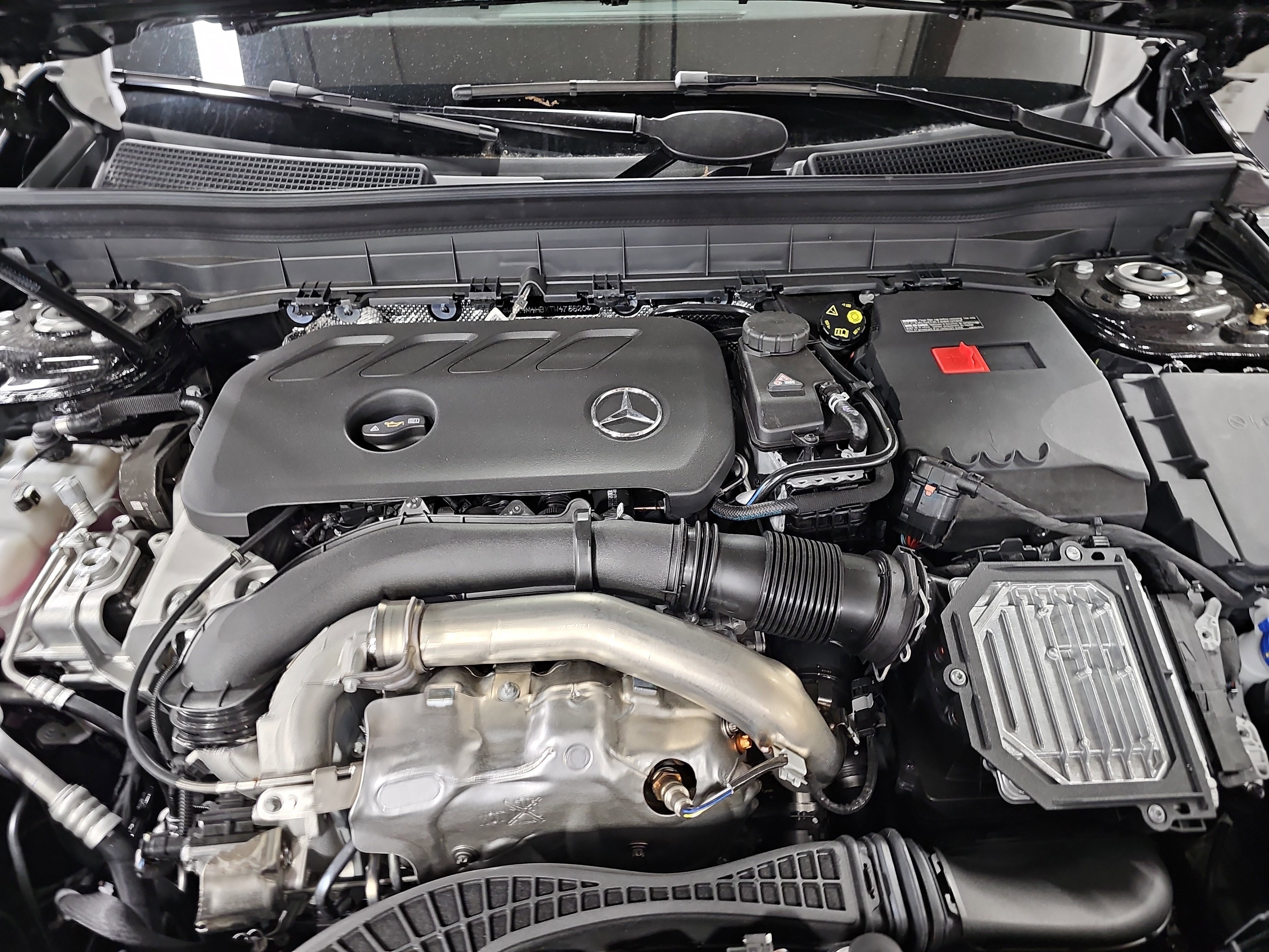 New 2026 Mercedes-Benz GLB 250 4MATIC image 31