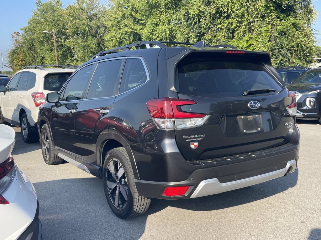 Used 2019 Subaru Forester Touring AWD/4WD image 4