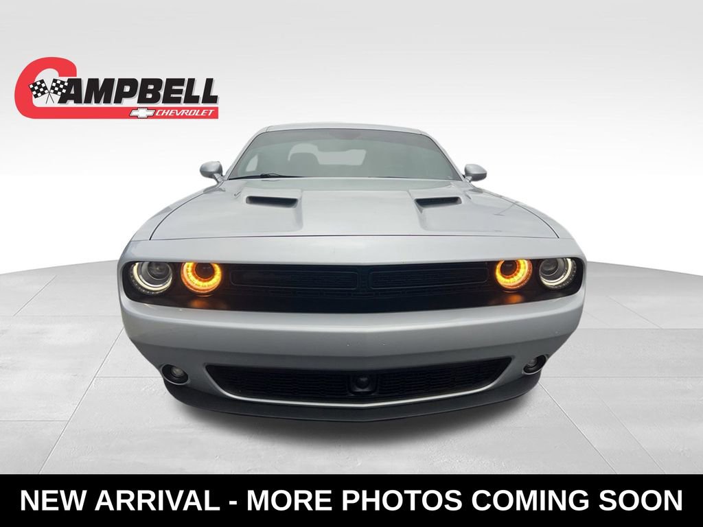 Used 2023 Dodge Challenger SXT w/ Plus Package RWD image 14