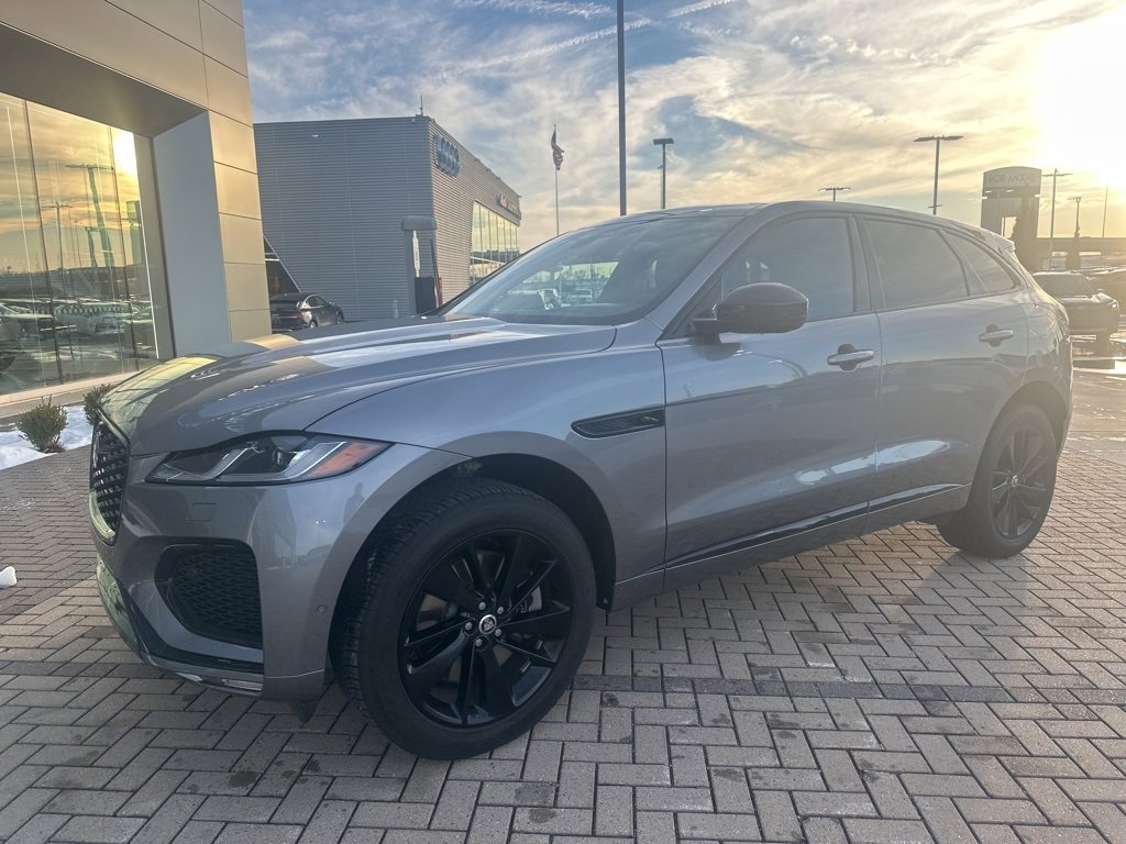 Certified 2026 Jaguar F-PACE R-Dynamic S image 1