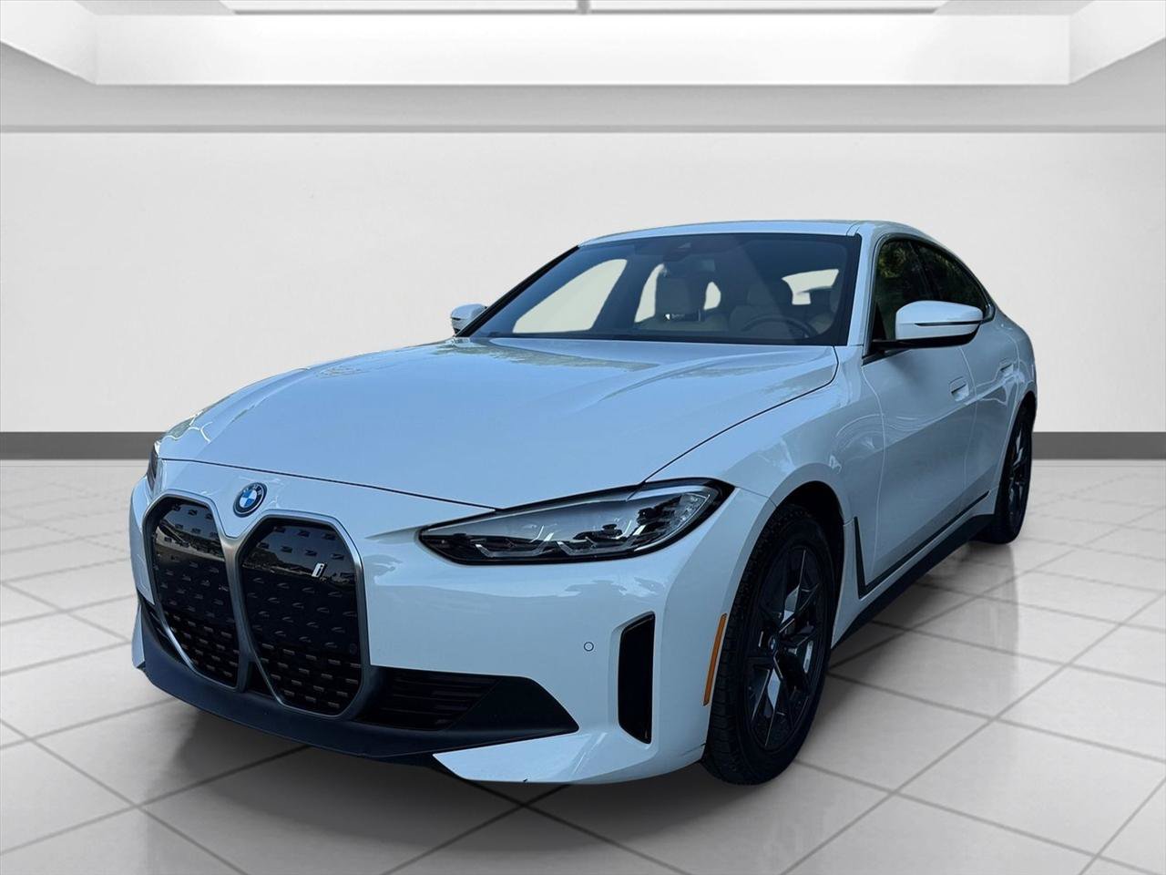 Used 2023 BMW i4 eDrive35 w/ Premium Package RWD image 8