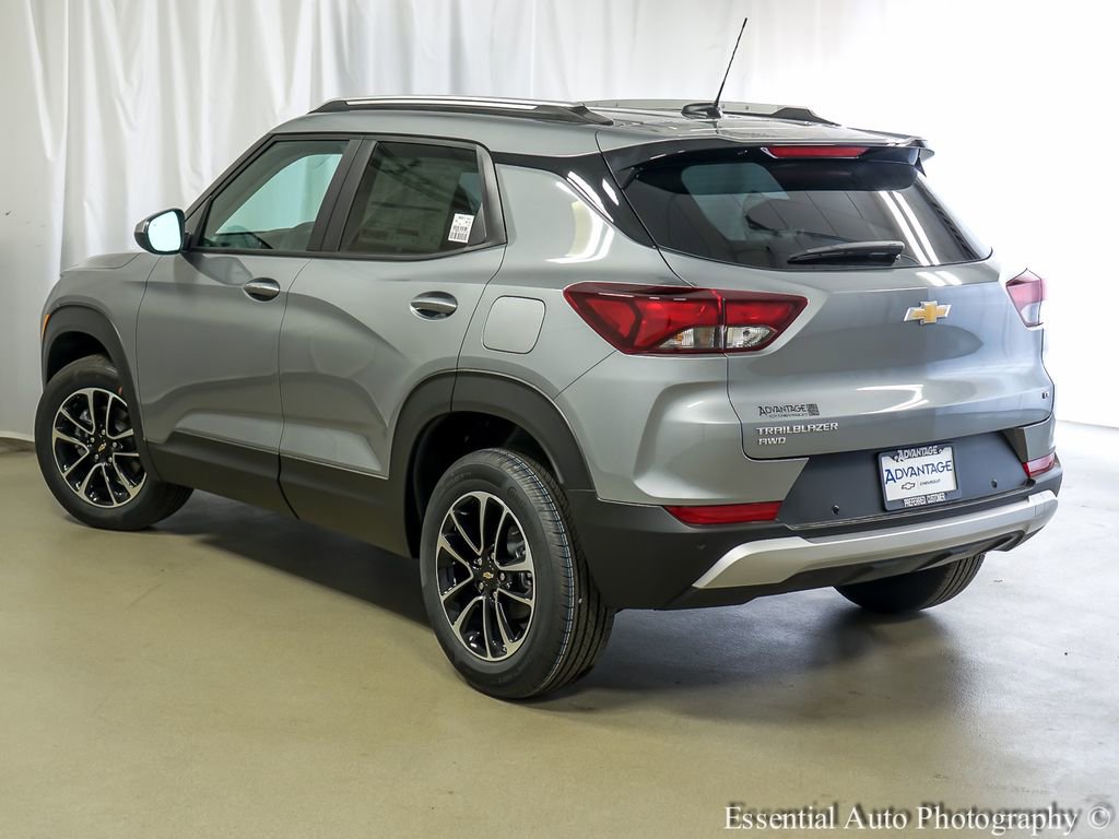 New 2026 Chevrolet TrailBlazer LT w/ Convenience Package AWD/4WD image 8