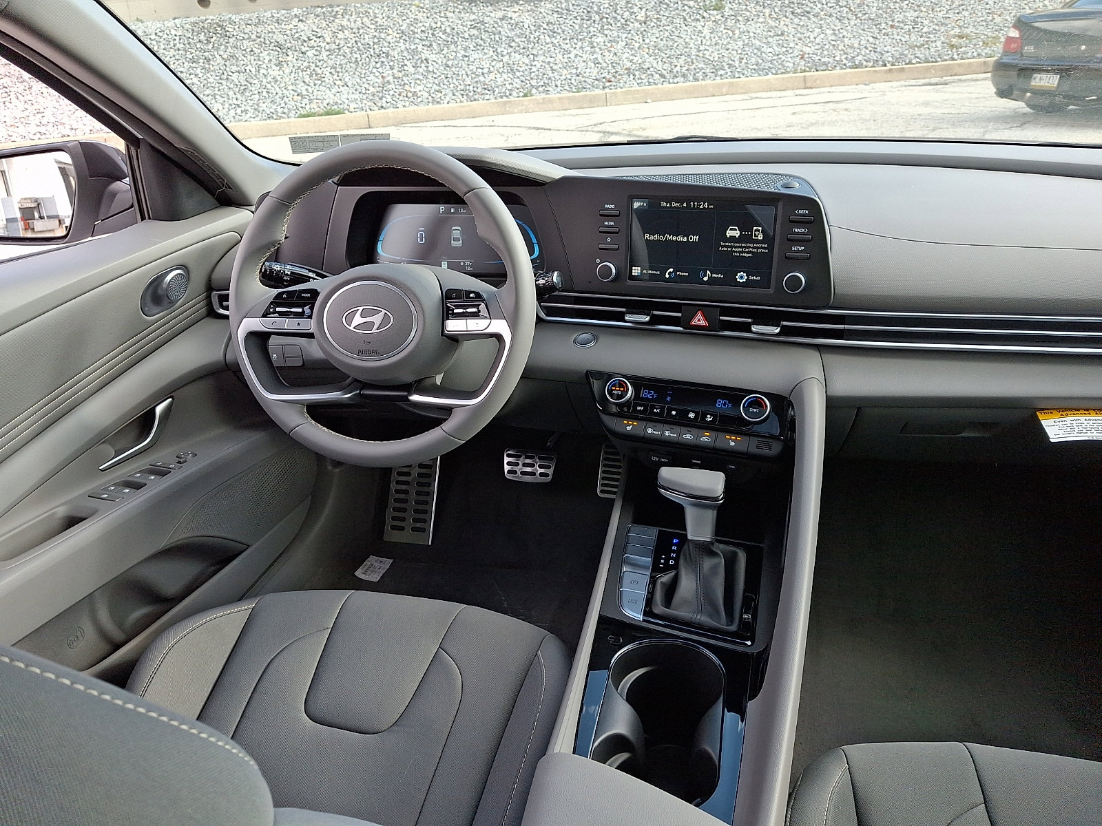 New 2026 Hyundai Elantra SEL Sport Premium image 9