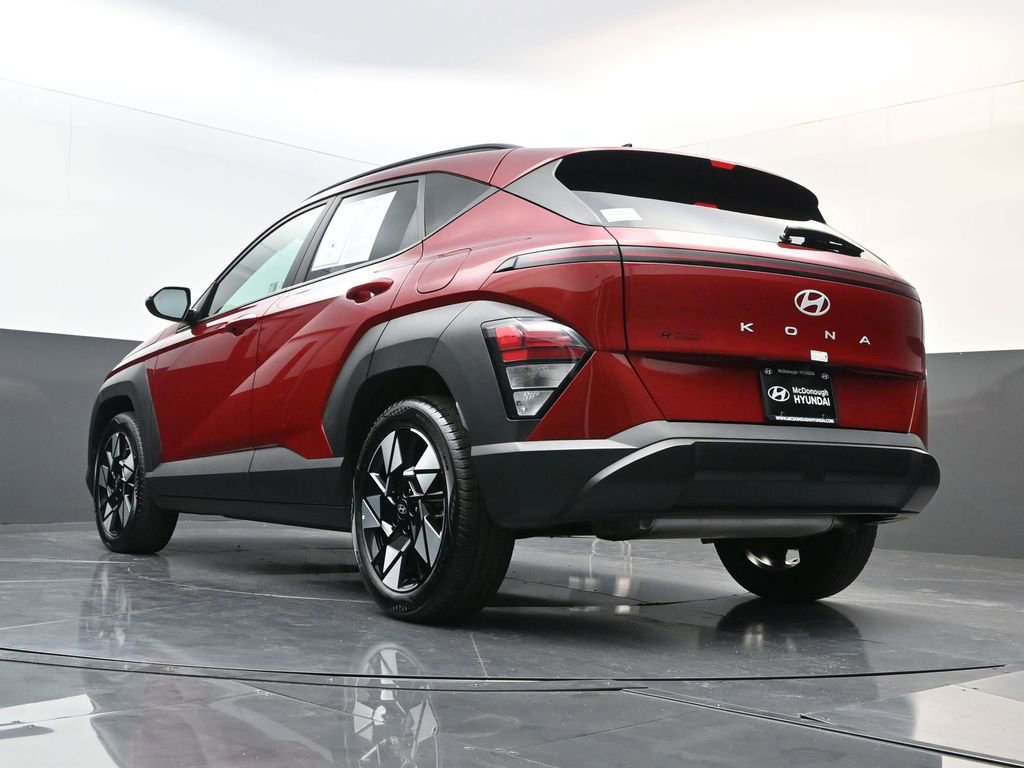 Certified 2025 Hyundai Kona SEL image 24