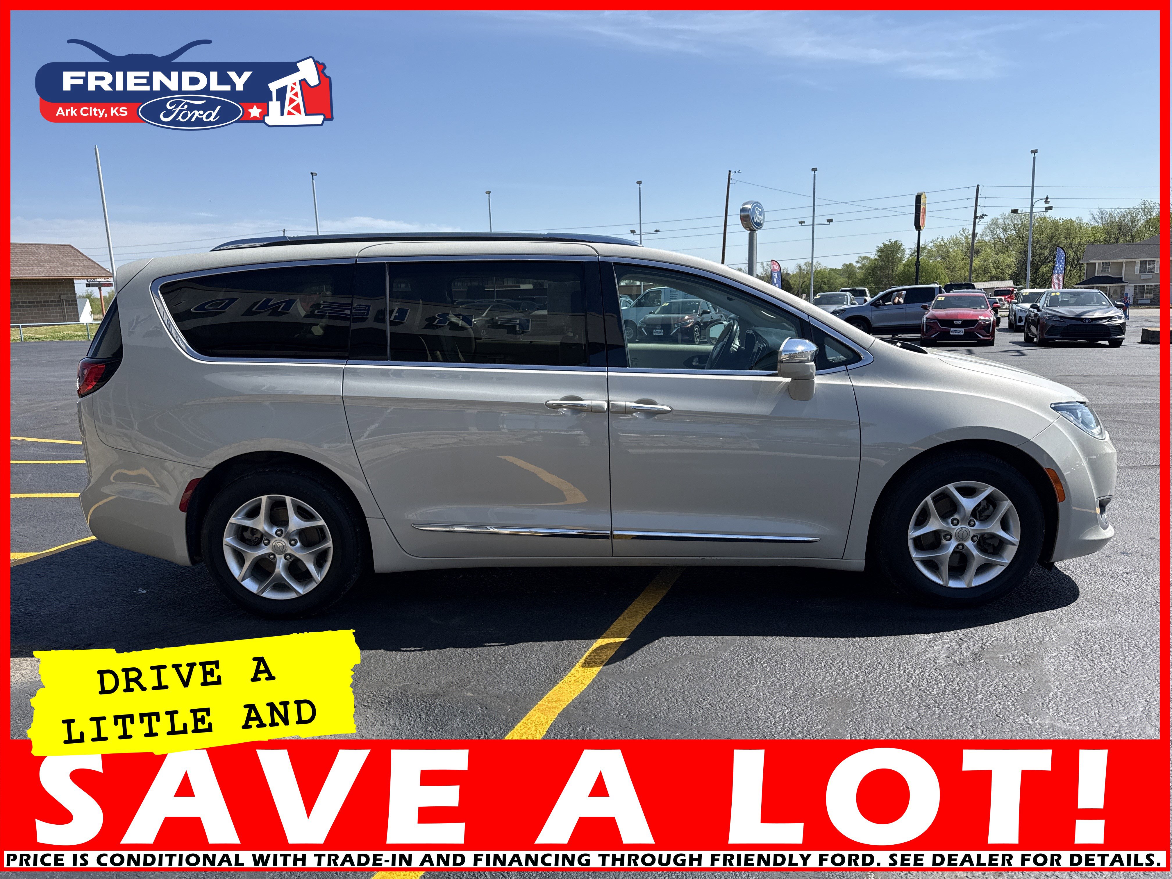 Used 2020 Chrysler Pacifica Limited image 4