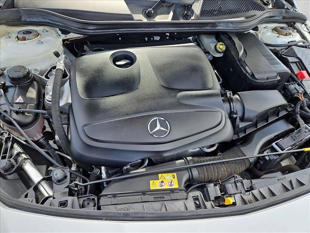 Used 2018 Mercedes-Benz CLA 250 image 22
