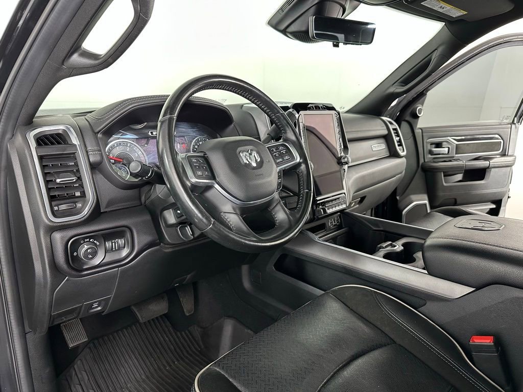 Used 2021 RAM 3500 Laramie AWD/4WD image 2