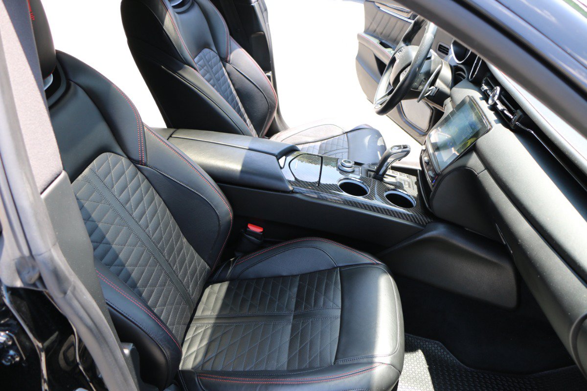 Used 2019 Maserati Quattroporte S GranSport Q4 AWD/4WD image 33