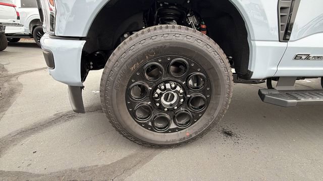 New 2026 Ford F250 Lariat w/ Black Appearance Package image 10