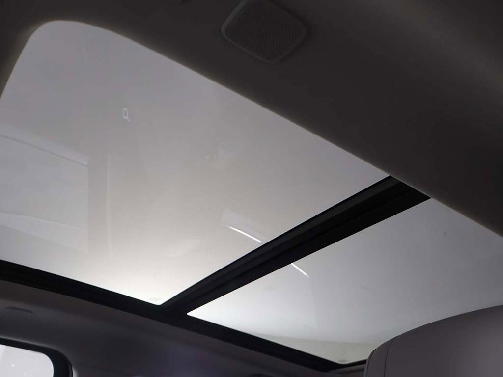 Used 2022 Toyota Tundra Limited w/ TRD Off-Road Package image 20