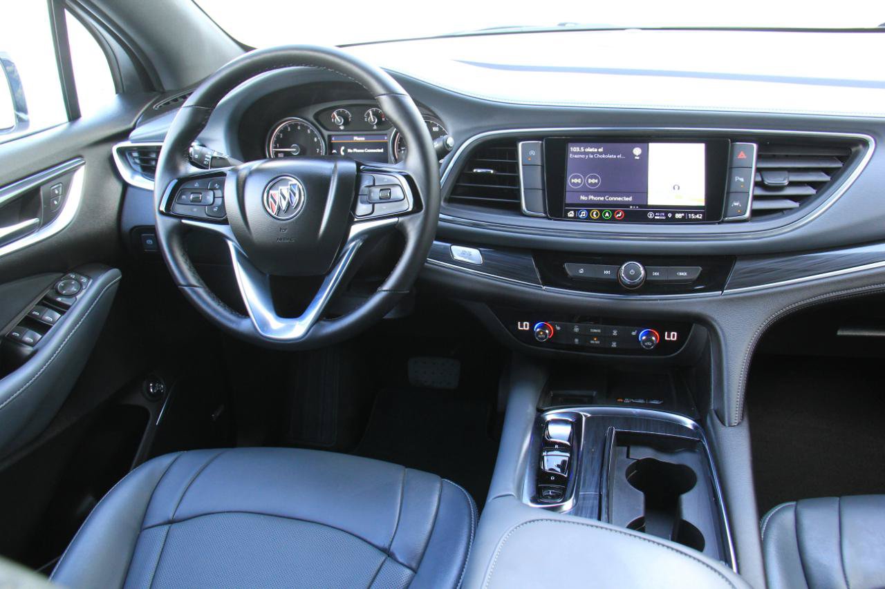 Used 2024 Buick Enclave Essence FWD image 9