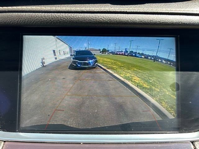 Used 2018 Cadillac XT5 Luxury w/ Driver Awareness Package AWD/4WD image 35