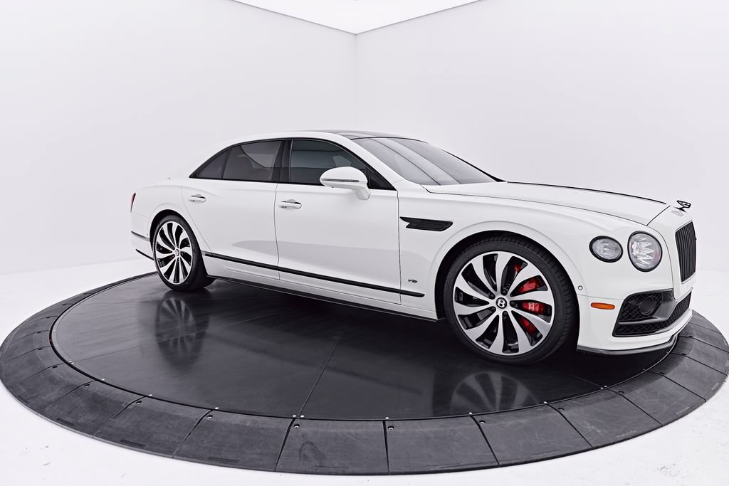 Used 2022 Bentley Flying Spur V8 AWD/4WD image 18