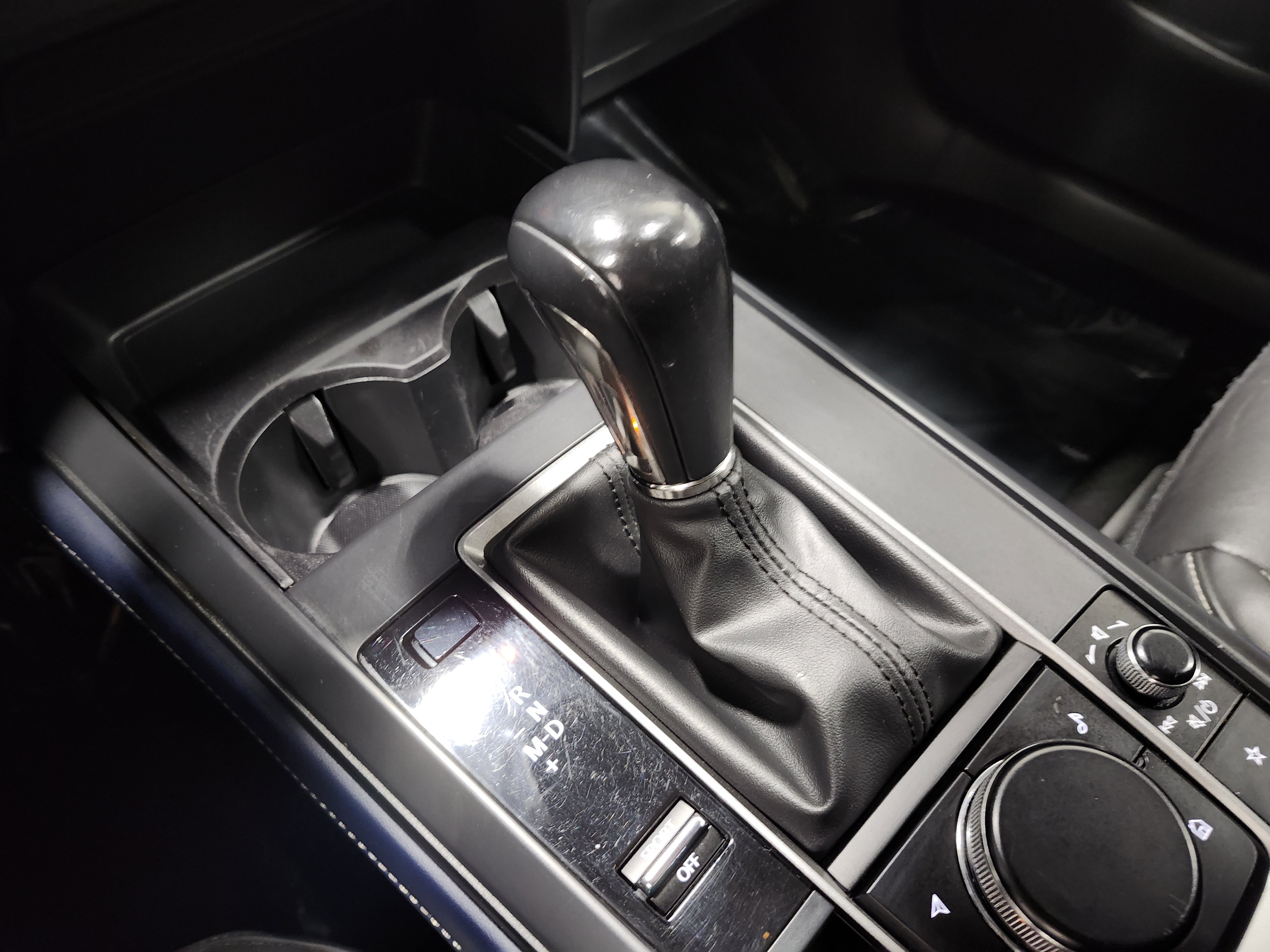 Used 2020 MAZDA CX-30 AWD w/ Select Package image 9