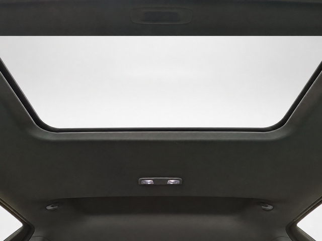 Used 2024 GMC Sierra 1500 Denali AWD/4WD image 21