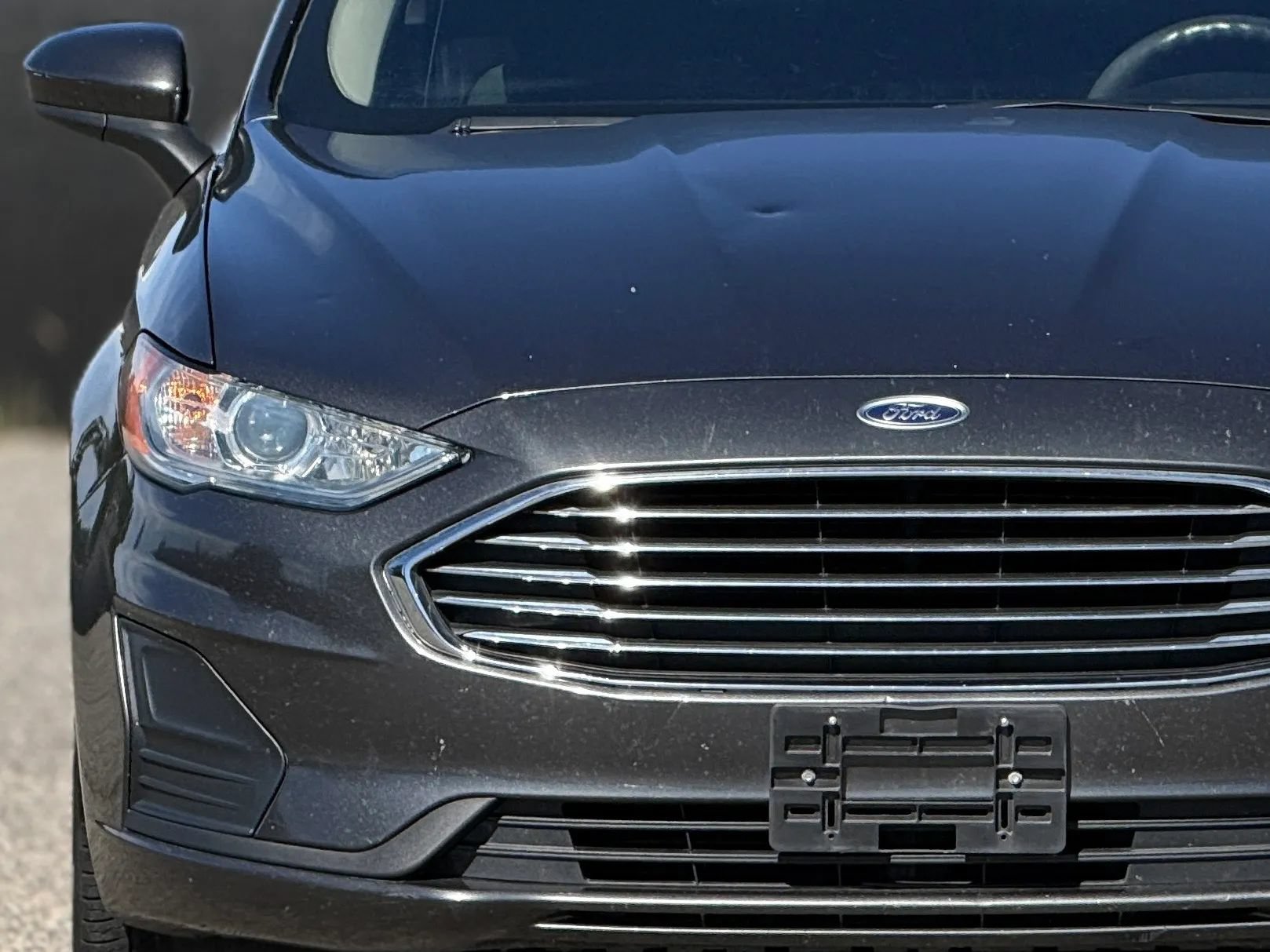 Used 2019 Ford Fusion SE FWD image 11