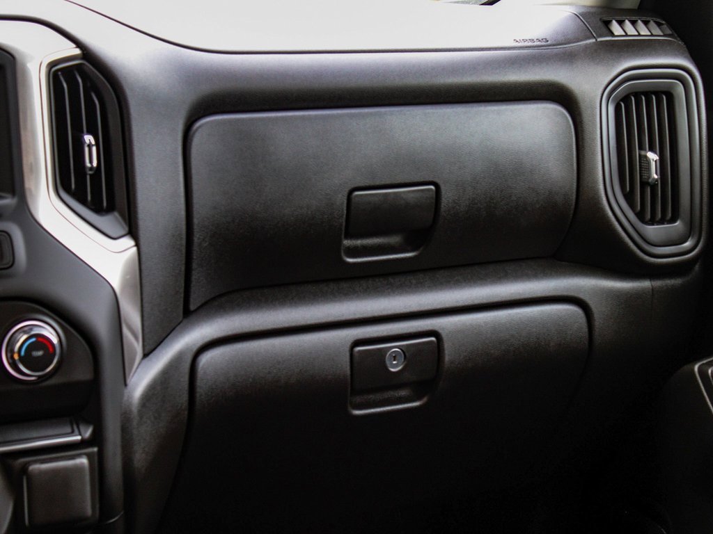 Used 2024 Chevrolet Silverado 1500 Custom image 17