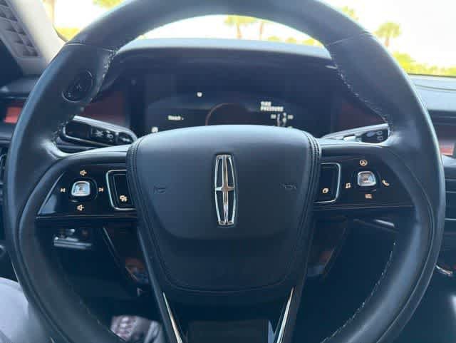 Used 2022 Lincoln Aviator Reserve w/ Equipment Group 201A RWD image 29