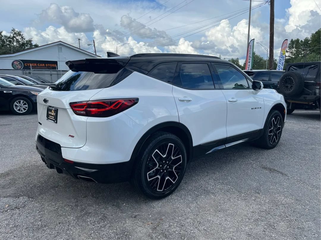 Used 2023 Chevrolet Blazer RS w/ Enhanced Convenience Package FWD image 5