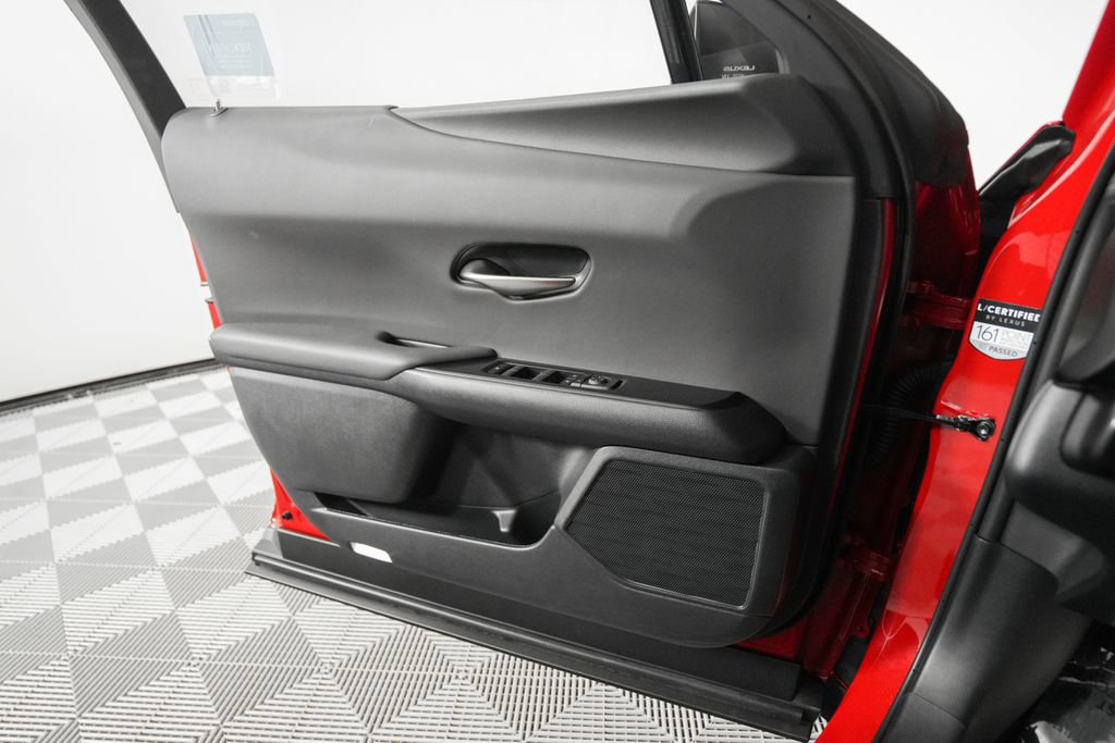 Certified 2025 Lexus UX 300h FWD w/ Accessory Package (Z1) image 12