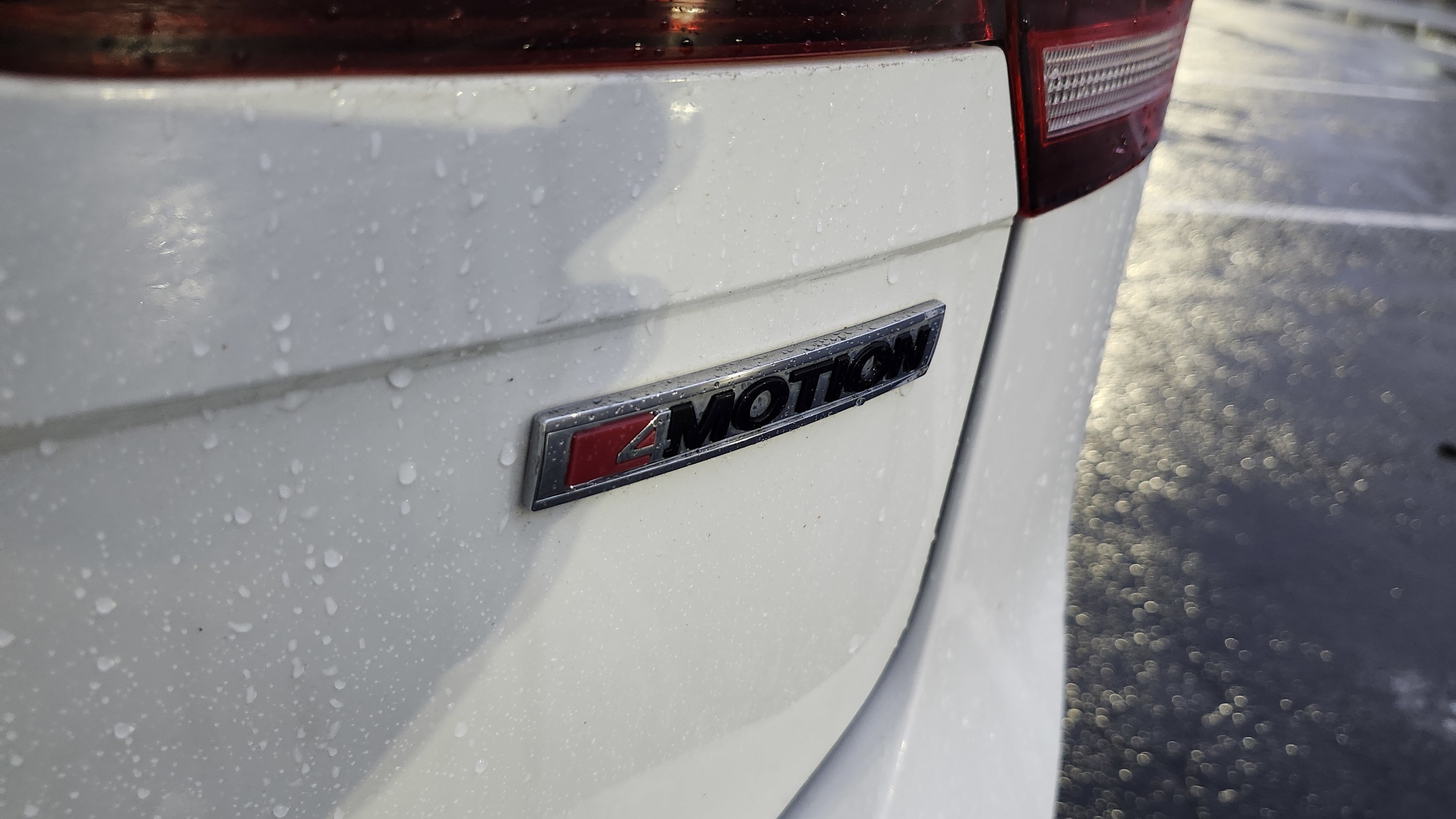 Used 2020 Volkswagen Tiguan S image 19