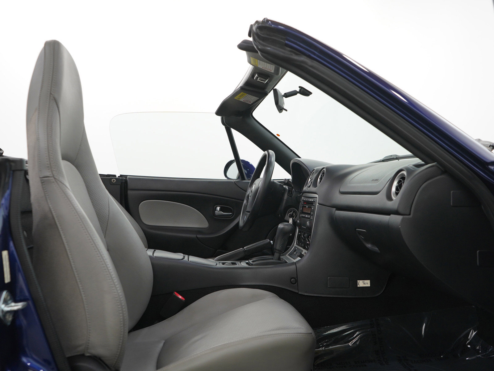 Used 2003 MAZDA MX-5 Miata Shinsen RWD image 11