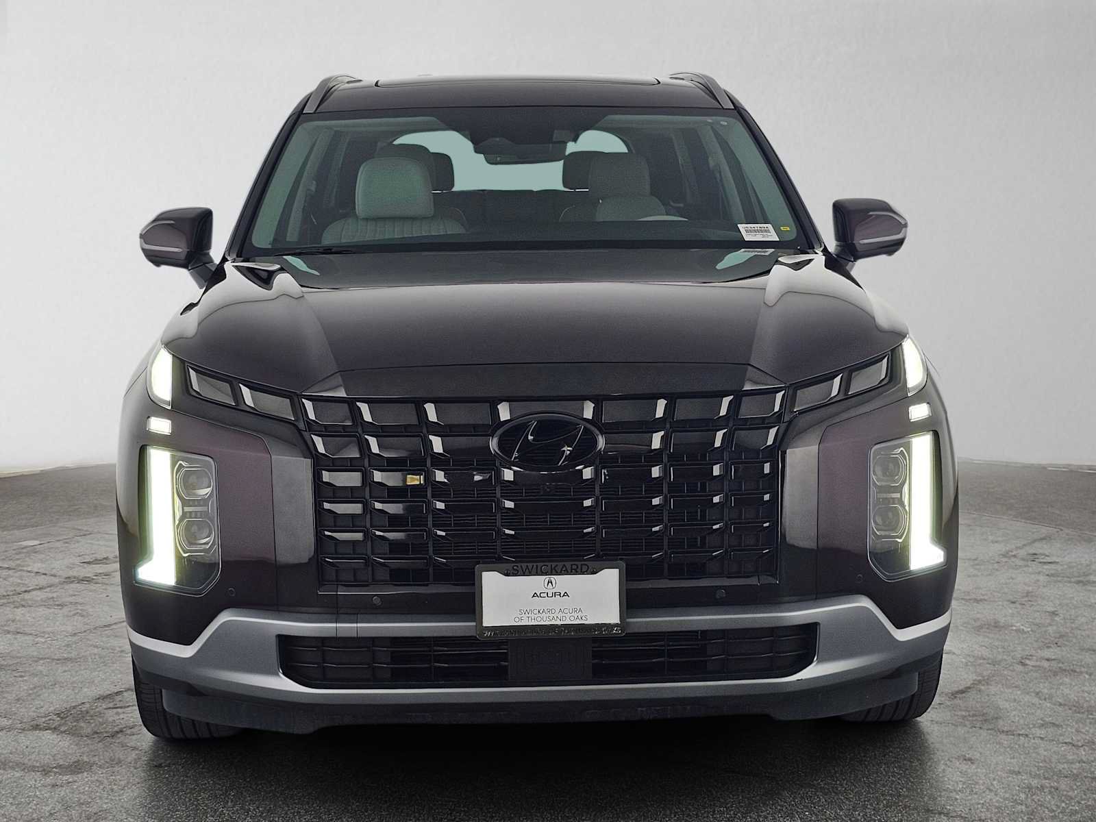 Used 2023 Hyundai Palisade Limited w/ Cargo Package FWD image 8