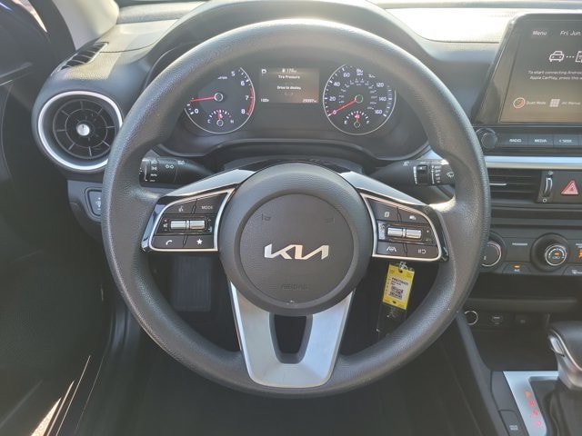 Used 2024 Kia Forte LXS w/ LXS Technology Package FWD image 23