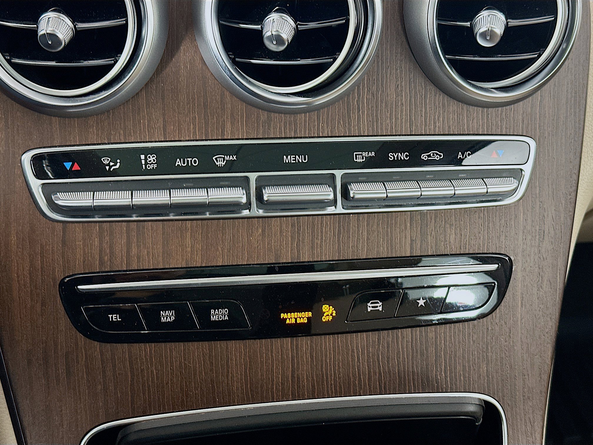 Used 2022 Mercedes-Benz GLC 300 image 22