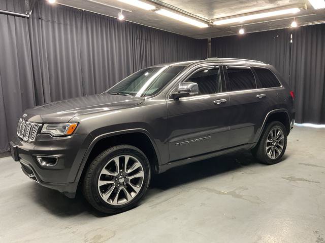 Used 2018 Jeep Grand Cherokee Overland AWD/4WD image 3