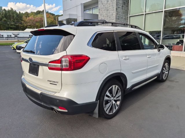 Used 2020 Subaru Ascent Limited w/ Technology Package AWD/4WD image 3